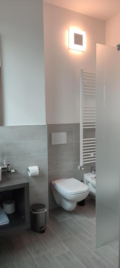 Suites Direzionale קארפי מראה חיצוני תמונה